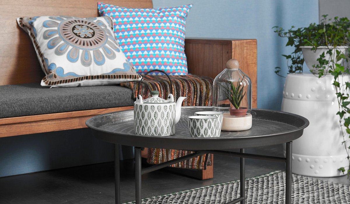 Styling Bookshelves with Books, Stones and Ceramics
